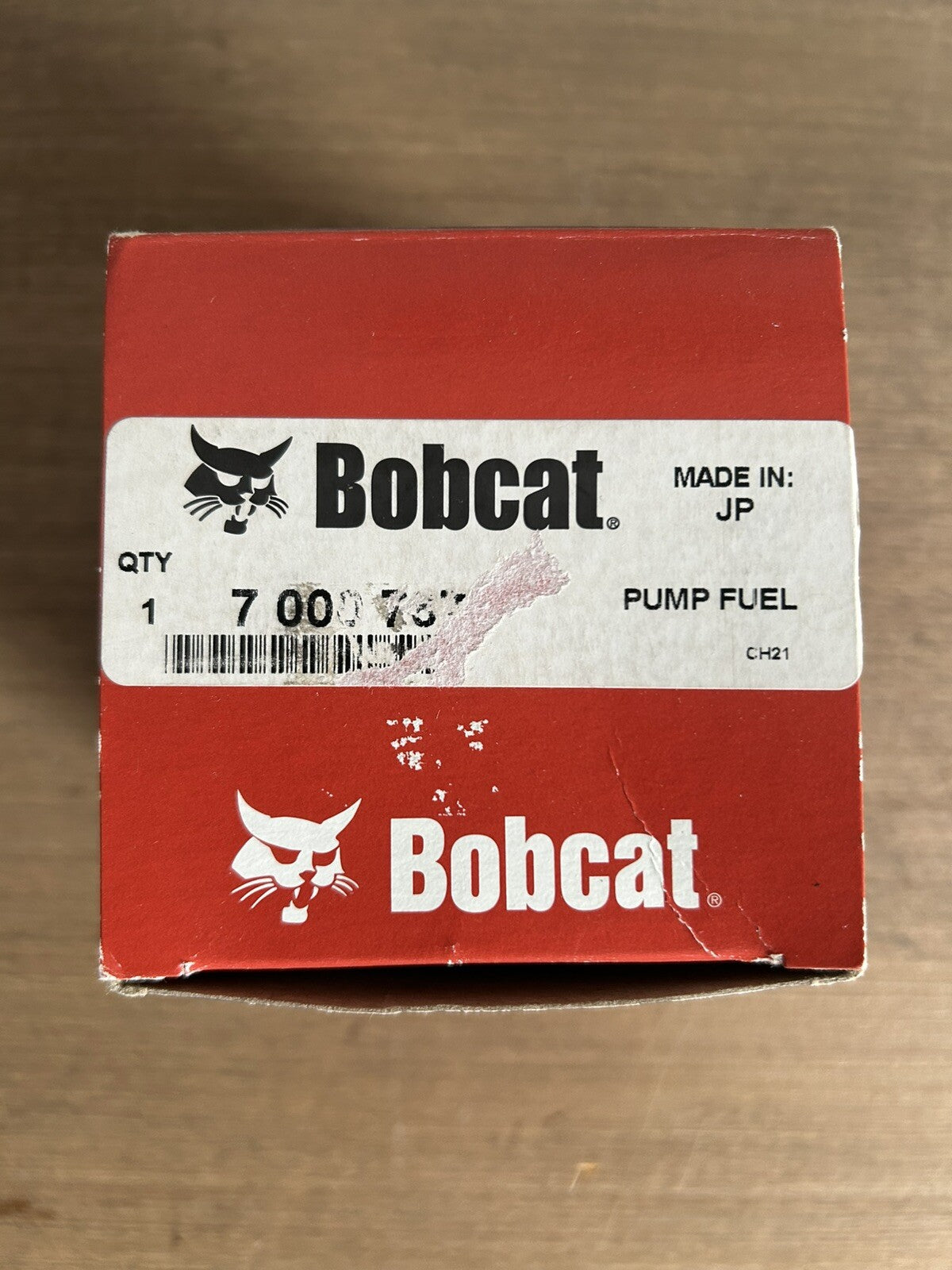 OEM Bobcat Fuel Pump Part# 7000767 Skid Steer Track Loader  SEE DESCRIPTION