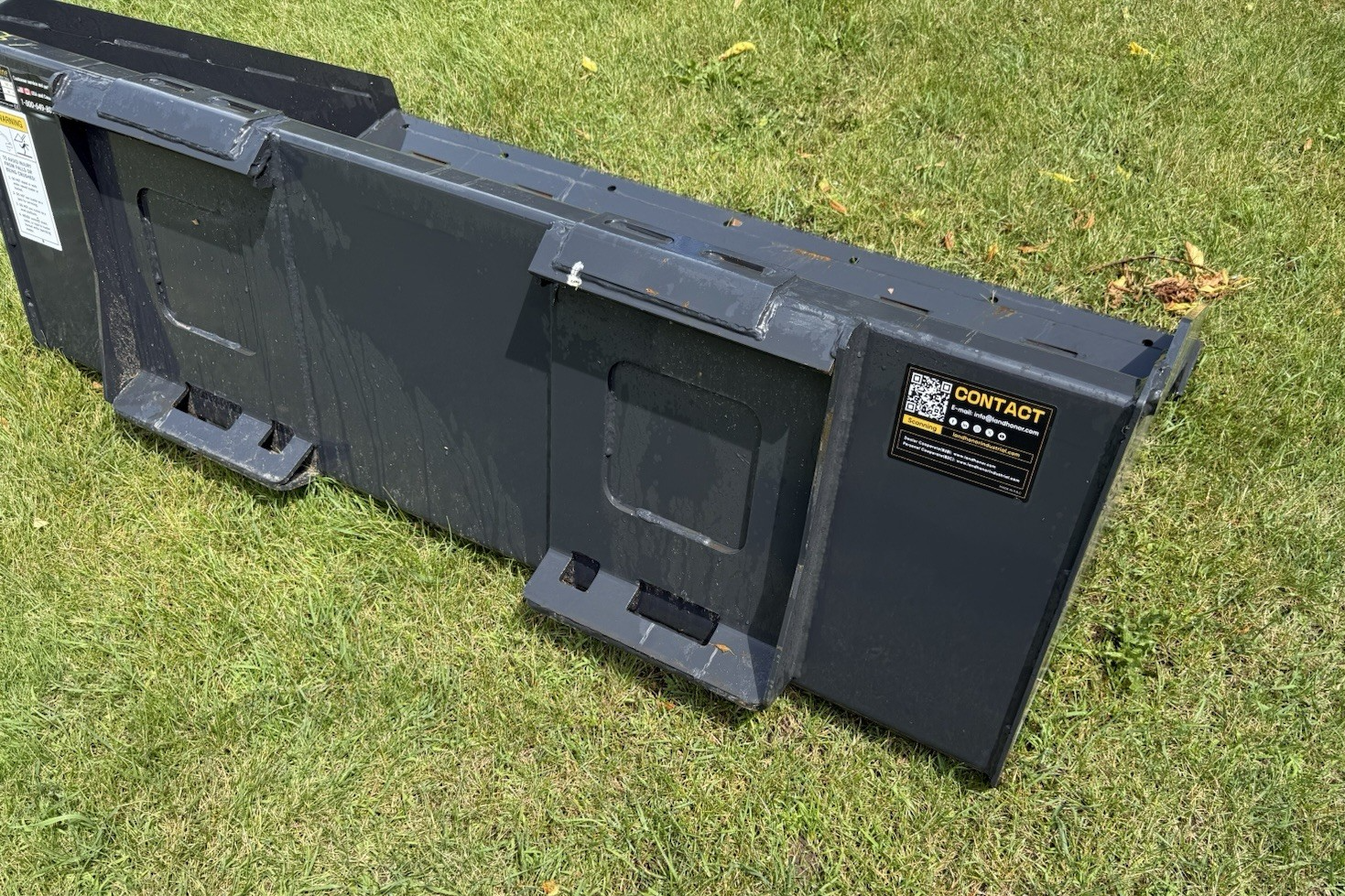 NEW 66" Skidsteer Track Duty Bucket Skidloader Quick Attach