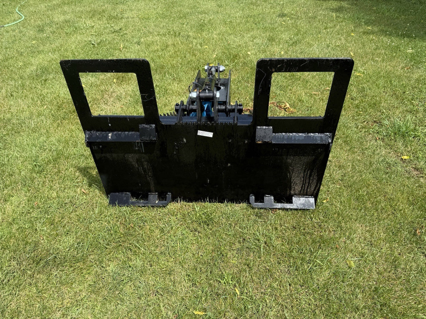 NEW KC Skidsteer Spade Grapple Digger Hydraulic Skidloader Quick Attach