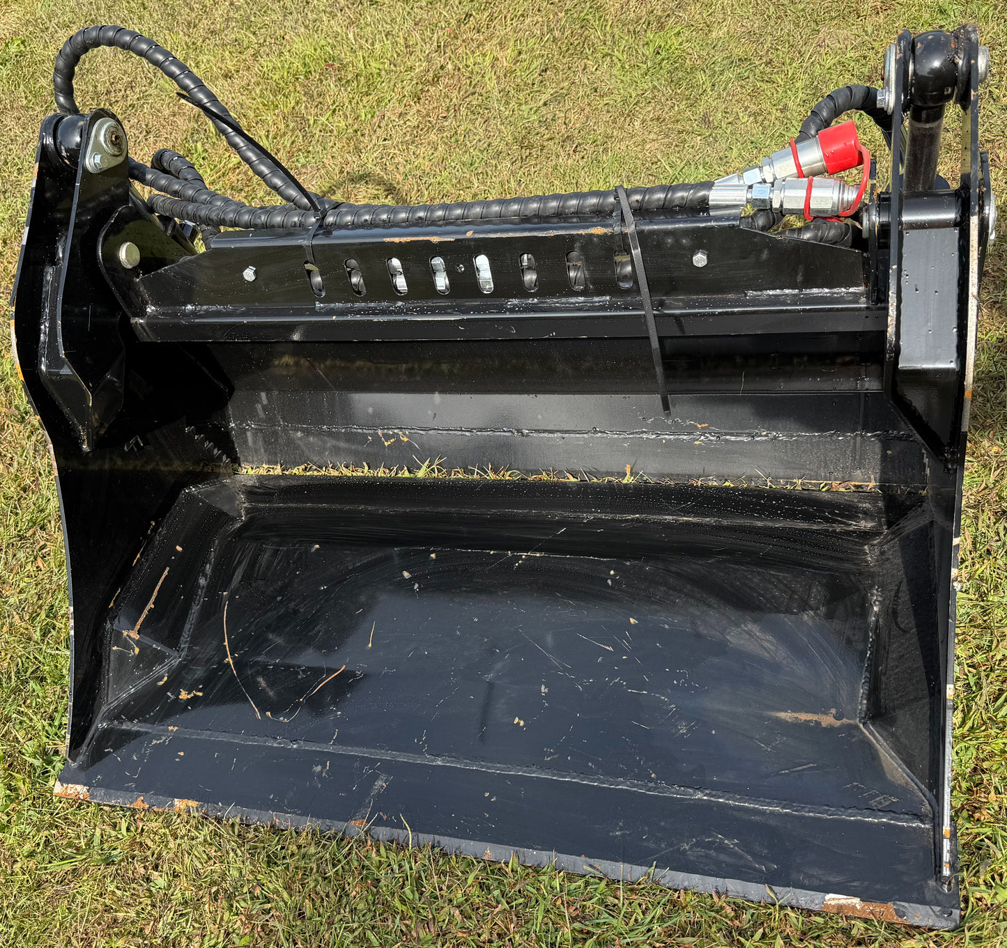 NEW 2025 4 in 1 Combo Bucket Mini Skidsteer